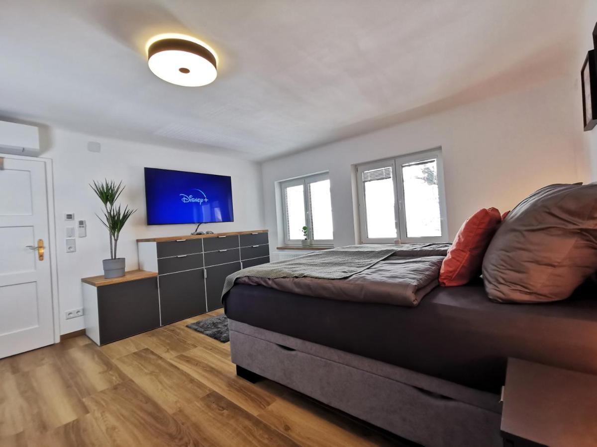 Neues City Center Piano Appartement Mit Netflix Klagenfurt am Woerthersee Exterior foto